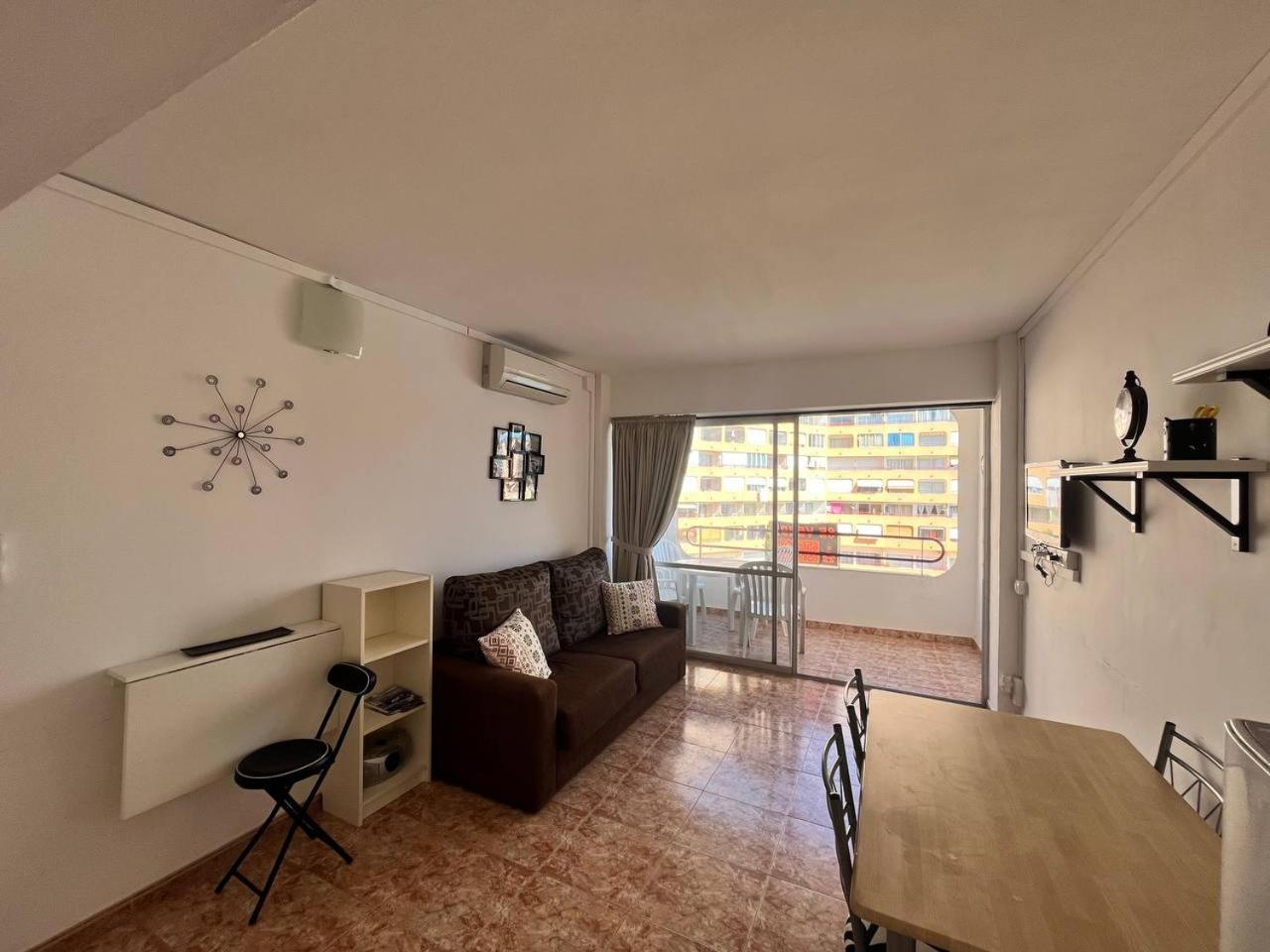 Estudio Con Tres Piscinas Comunitarias Y Pista De Tenis Roses Exterior foto