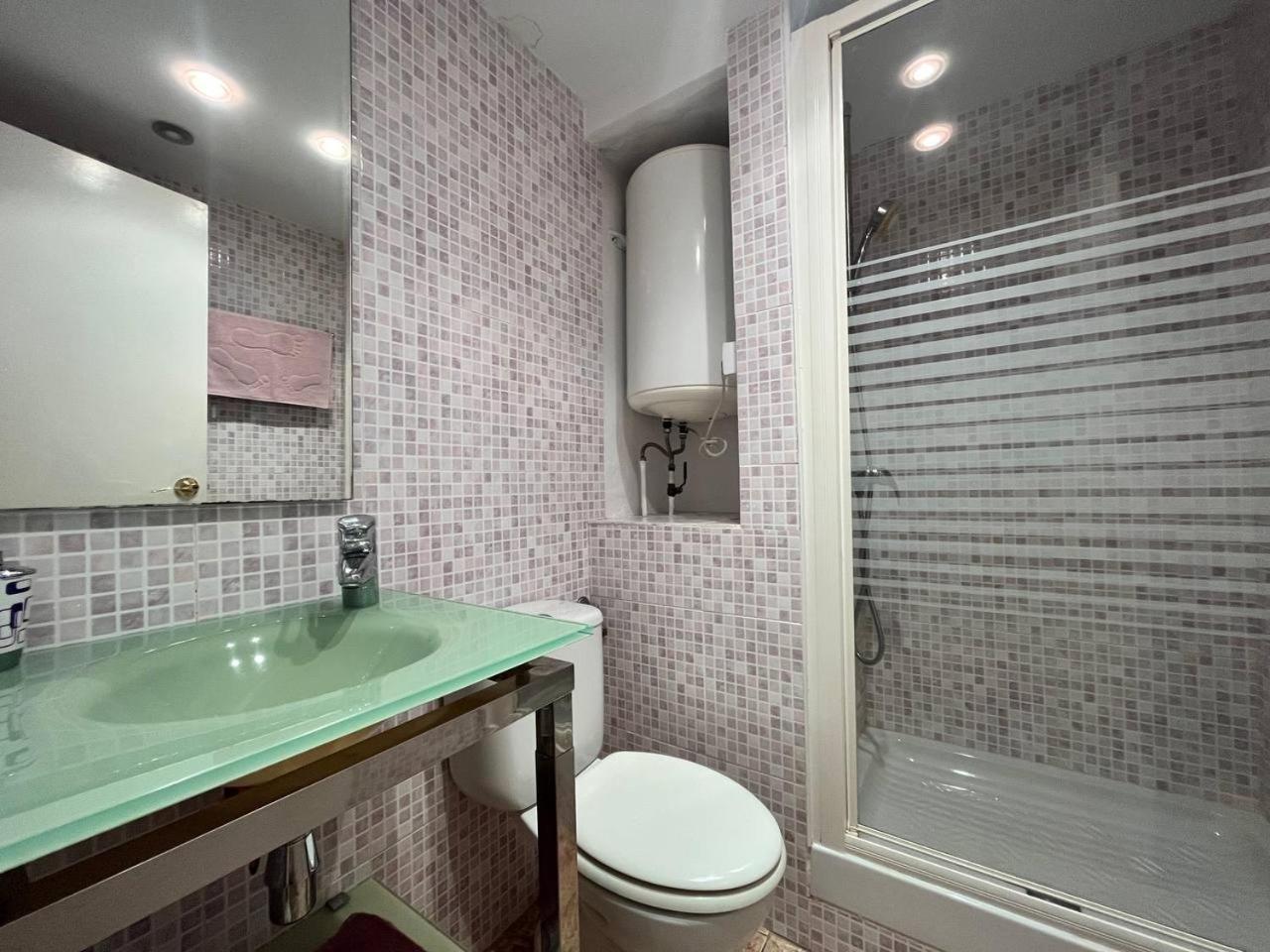 Estudio Con Tres Piscinas Comunitarias Y Pista De Tenis Roses Exterior foto